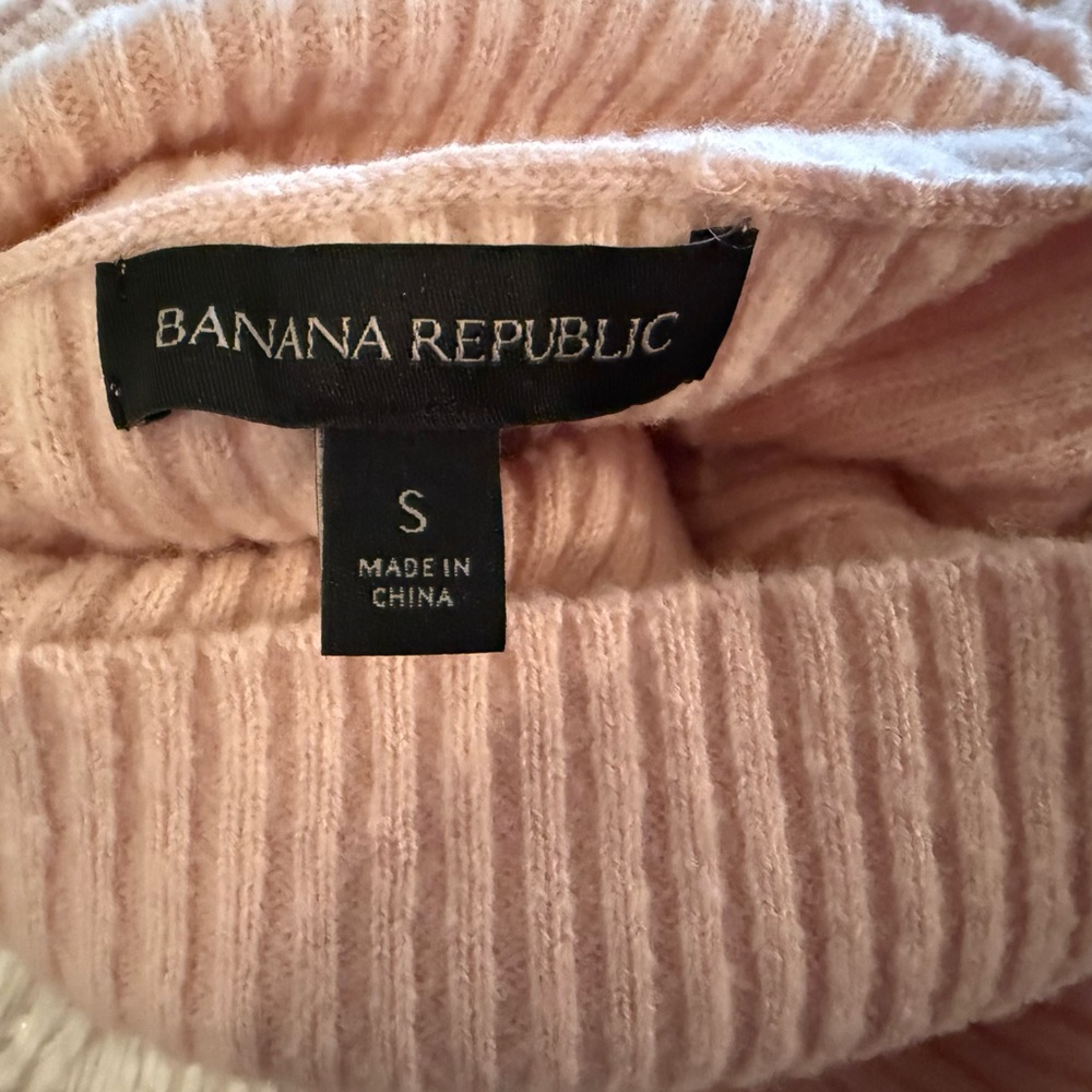 Banana Republic Salmon Color Chunky Turtleneck - Picture 6 of 8